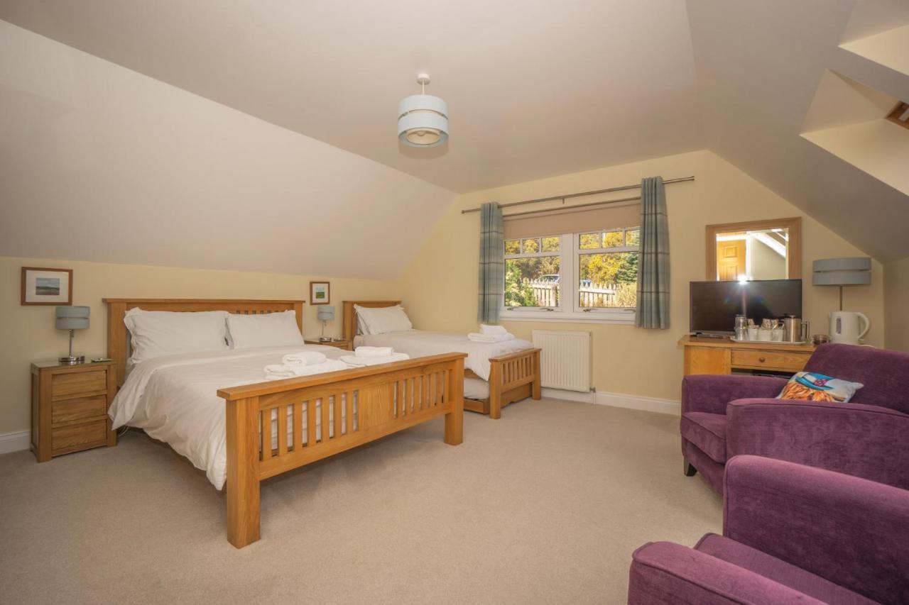 Treetops Banavie ภายนอก รูปภาพ